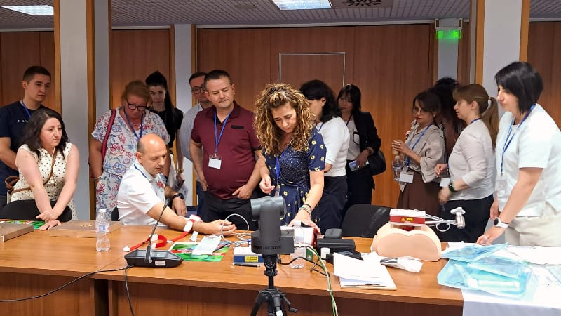 Когато знанието среща практиката: РСР подкрепя първите Български Вакуумни дни